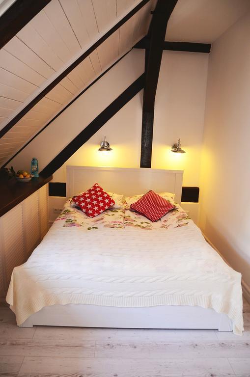 Stare Sady Chillout Rooms "Pod Jabloniami" Mikołajki Rom bilde